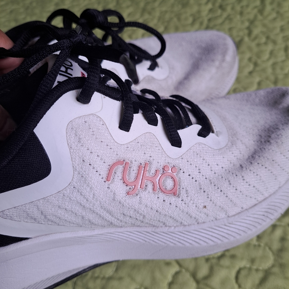 Ryka Flourish Walking Shoes - Picture 5 of 6